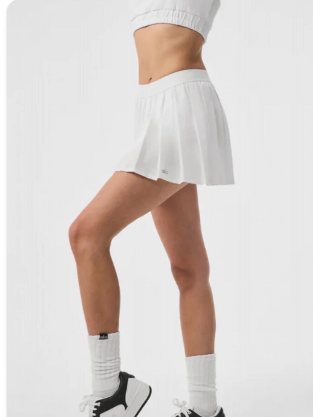 BNWT Alo Yoga Varsity Tennis Skirt X-Small - White - Picture 4 of 11